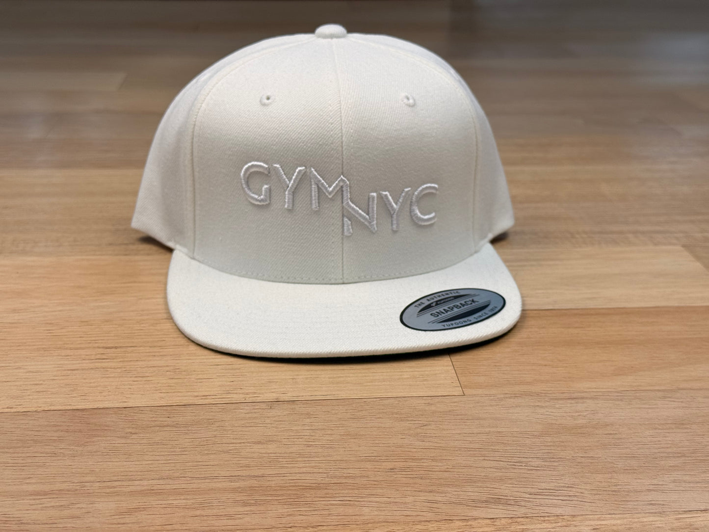 WHITE SNAPBACK